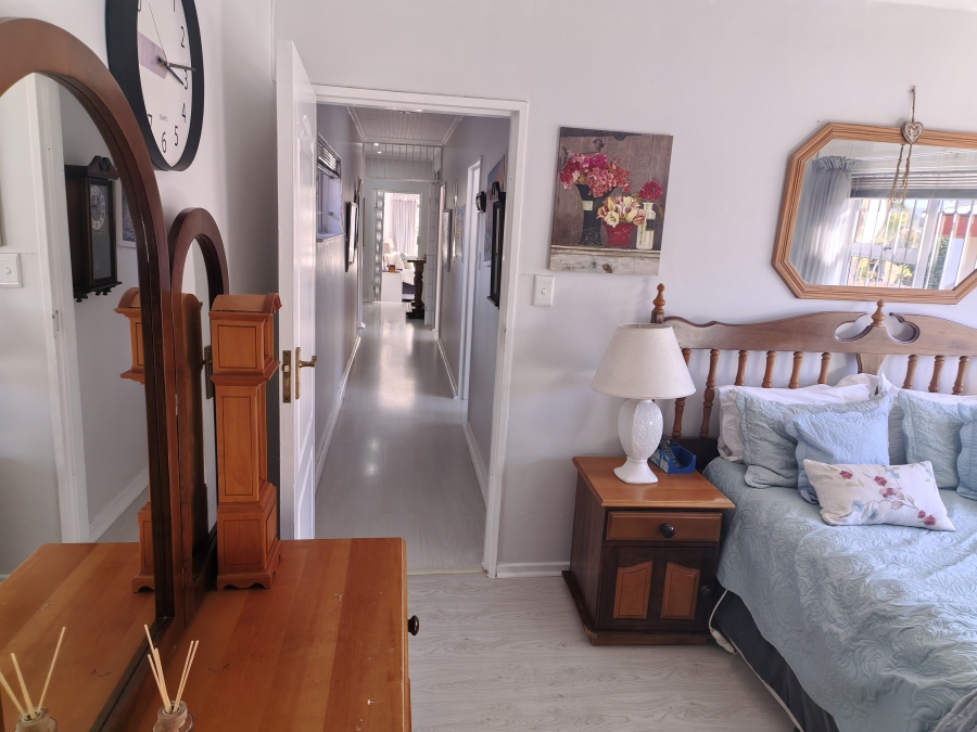 4 Bedroom Property for Sale in Azalea Park Eastern Cape